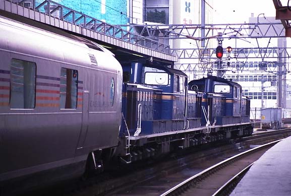 ちょっとだけ古い鉄道情景